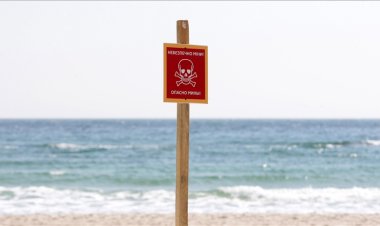 İngiltere Ukrayna'ya kıyı şeridinde mayın temizliği için 6 su altı dron bağışlayacak