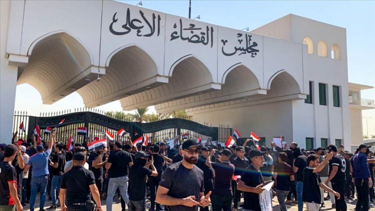Sadr yanlıları eylem başlatmıştı: Irak'ta yargı işlemleri askıya alındı