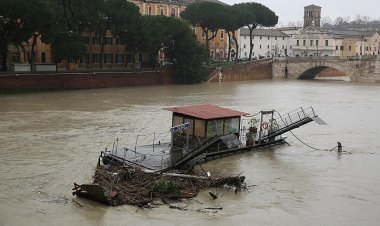 İtalya'daki sel felaketinde ölenlerin sayısı artıyor