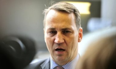 Polonyalı eski Bakan, Kuzey Akım gaz sızıntılarından ABD'yi sorumlu tuttu