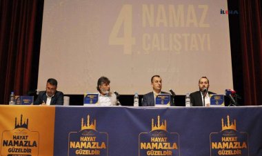 Batman'daki "Namaz Çalıştayı" konuşmacılarla devam ediyor