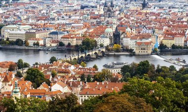Çekya, Şengen vizesi olan Rus vatandaşlarına sınırlarını kapattı