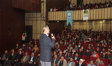 'Ebu Ubeyde Bin Cerrah’tan ilk öğreneceğimiz şey donanımlı olmaktır'