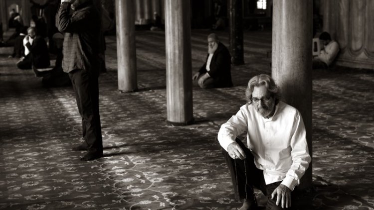 Müslüman olan ABD'li yazar Shems Friedlander İstanbul'da vefat etti