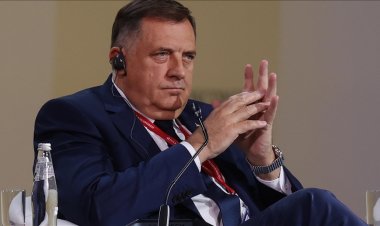 Bosnalı Sırp lider Dodik, Kosova'nın tanınmasına asla izin vermeyeceğini söyledi