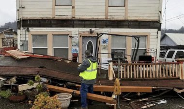 ABD'nin California eyaletindeki 6,4 büyüklüğünde depremde 2 kişi öldü