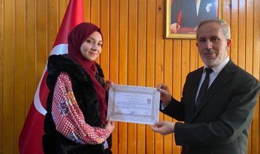 Romanya vatandaşı Christina Müslüman oldu