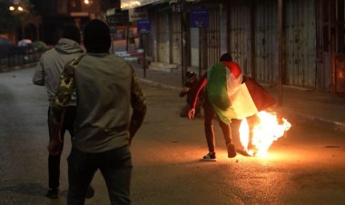 Filistinli direnişçiler, saldırı girişiminde bulunan 3 işgalciyi yaraladı