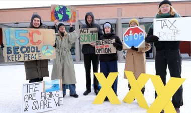 Dünya Ekonomik Forumu, kapanışında da iklim aktivistleri tarafından protesto edildi