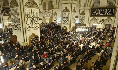 Regaib Kandili dualarla ihya edildi