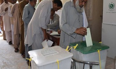 Pakistan'da 16 Mart'ta ara seçim yapılacak