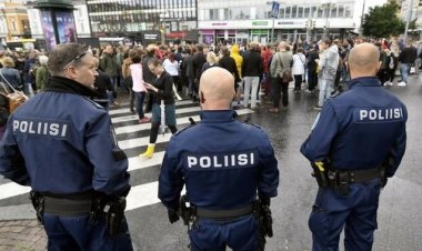 Finlandiya: Kur'an-ı Kerim yakılmasına izin verilmeyecek!