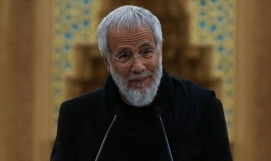 Yusuf İslam’dan deprem mesajı: Şimdi vicdanımız ve hayırseverliğimizle harekete geçmeliyiz