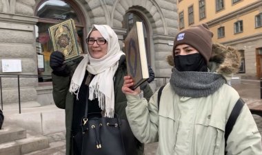 İsveç'te Kur'an-ı Kerim yakılmasının yasaklanması talebiyle gösteri yapıldı