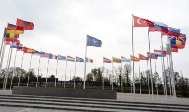 NATO'dan depremzedeler için 1000 konteyner