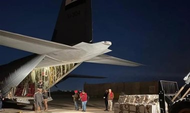 Irak, Türkiye'ye 26 uçak yardım malzemesi gönderdi