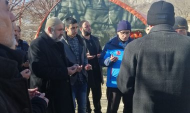 İTTİHADUL ULEMA'dan depremde vefat edenlerin yakınlarına taziye ziyareti