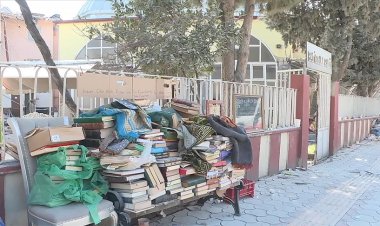 Diyanet depremzedelere Kuran-ı Kerim ve çocuklara kitap gönderiyor