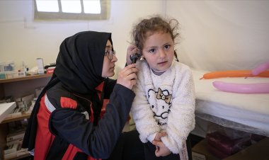 Gönüllü doktorlar, Kahramanmaraş'ta 2 bine yakın hastayı tedavi etti