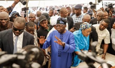 Nijerya'nın yeni lideri Tinubu'yu önemli sorunlar bekliyor