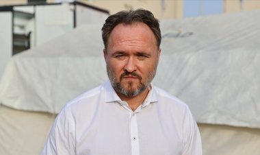 Danimarkalı Bakan Jorgensen: Burayı görene kadar depremin bu kadar güçlü olduğunu hayal bile edememiştim