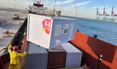 Katar'ın gönderdiği yaşam konteynerleri İskenderun Limanı'na ulaştı