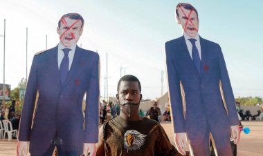 Afrikalılar artık Fransa'yı "kovmaya" hazır