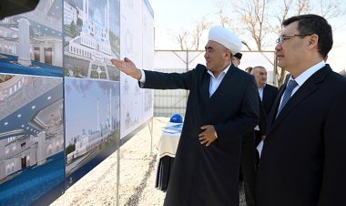 Kırgızistan'da 20 bin kişilik cami ve külliyenin temeli atıldı