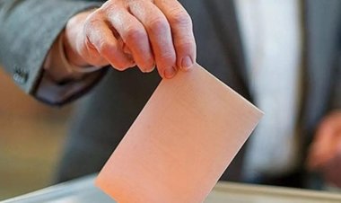 Finlandiya'da halk yarın sandık başına gidiyor