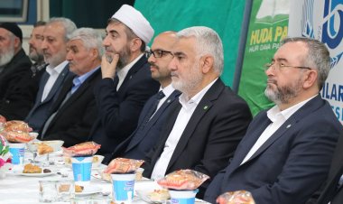 Yapıcıoğlu: Birbirine taban tabana zıt olan partilerin karşısında istikrardan yana tavır aldık