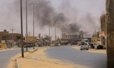 Sudan'da ABD diplomatik konvoyuna ateş açıldı