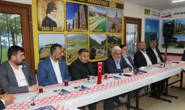 Yapıcıoğlu: Memleketin yaşadığı en ağır sorunların altında CHP'nin imzası var