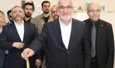 Zekeriya Yapıcıoğlu oyunu kullandı: Allah zalimlere fırsat vermesin