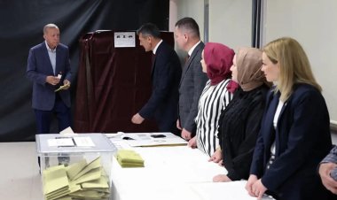 Cumhurbaşkanı Erdoğan: Oy verme işlemi bitti şimdi sandıklara sahip çıkma vakti