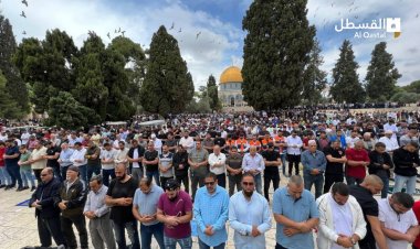 55 bin kişi Cuma namazını Mescidi Aksa'da kıldı