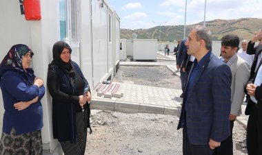 HÜDA PAR Gaziantep Milletvekili Demir: Hiçbir zaman depremzedeleri yalnız bırakmayacağız