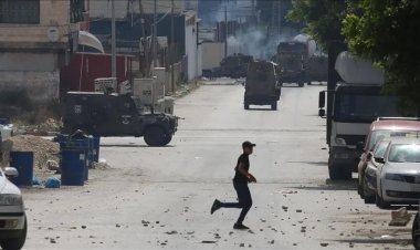 Batı Şeria'da biri çocuk 2 Filistinli İşgalci İsrail'in kurşunlarıyla yaralandı