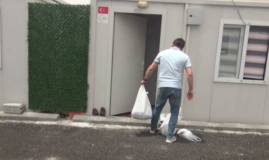 Umut Kervanı depremzedelere yardımlarını sürdürüyor