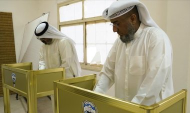 Kuveytliler genel seçimler için sandık başında