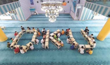 Yaz Kur'an kurslarına başvurular başladı: Haydi çocuklar camiye!