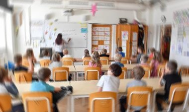 İsveç, eğitimde tabletlerden kağıt ve kitaba dönüyor