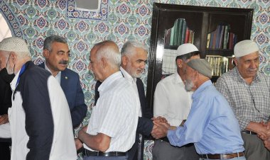 HÜDA PAR Genel Başkanı Yapıcıoğlu: Kurban etlerini ihtiyaç sahiplerine ulaştırarak Allah'a yakınlaşacağız