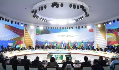 Rusya-Afrika Zirvesi: Moskova Afrika'daki varlığını güçlendirmek istiyor