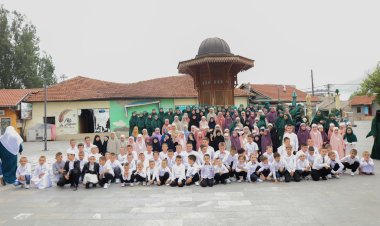 Sırbistan'da Ebu Hanife Kur'an Okulu öğrencilerinden kapanış programı