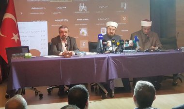 Dünya alimleri mukaddesatlara saldırılar nedeniyle İstanbul'da toplandı