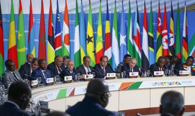 Kremlin: ABD ve Fransa, Rusya ile zirve düzenlememeleri için Afrika ülkelerine baskı yapıyor