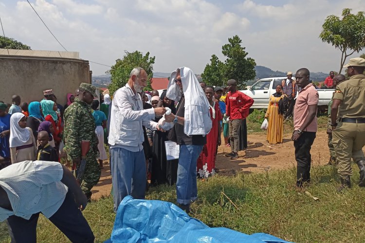 Avrupa Yetim Eli, Uganda'da kurban eti dağıttı