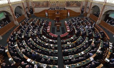 Macaristan meclisinde İsveç’in NATO’ya katılımına ilişkin oylama ertelendi