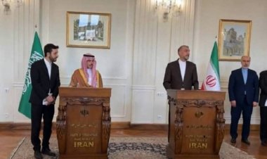 Suudi Arabistan'ın Tahran Büyükelçiliği 7 yıl aradan sonra yeniden faaliyete başladı