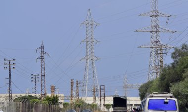 Lübnan'da enerji krizi büyüyor: Su dağıtım istasyonları durdu, havalimanı jeneratör ile çalışıyor